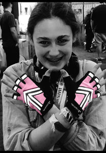 Susan G. Komen Pink Glove